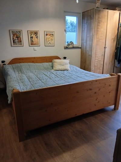 Ton doet een bed weg, trouwring kwijtgeraakt in Meerhoven