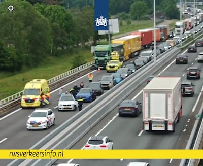 Ongeluk met meerdere voertuigen op A58 bij Oirschot, snelweg weer open tussen Best en Moergestel