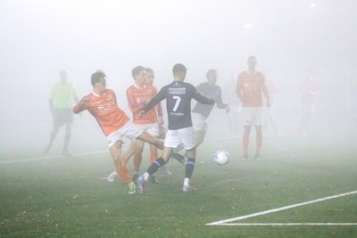 Mierlo-Hout bekert door in mistwedstrijd, De Valk wint op valreep van Wilhelmina Boys in districtsbe