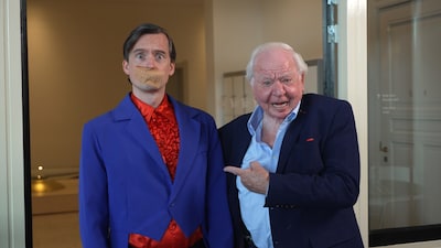 Adriaan (van Bassie) keert op z’n 83ste terug voor kinderfilm van grote fan: ‘Als jij dit voor elkaar krijgt, doe ik mee’