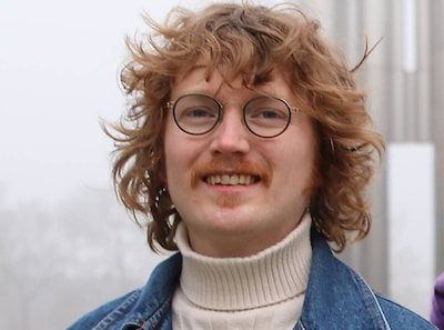 Dit is de lijsttrekker van Volt in Eindhoven en dit is zijn partij van plan