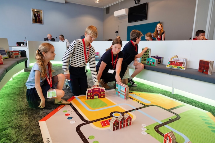 Kinderen aan de macht in Best: ‘Een parkeergarage? Hartstikke slecht ...