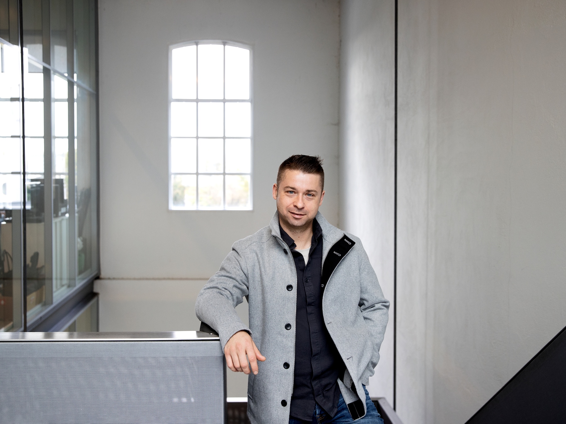 Arbeidsmigrant Jakub vervoerde positief-getesten; ‘Ik heb me nooit onveilig gevoeld’