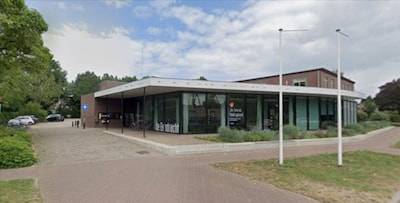 Literair Café in Gemert : Stephanie Biesheuvel over ontdekking oorlogsmisdaden