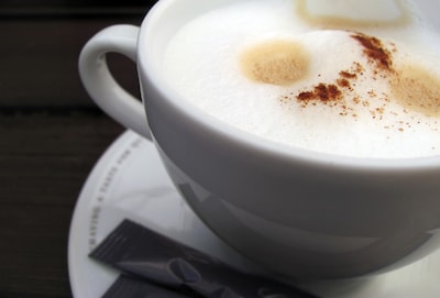Praktisch Filosofisch café brengt gesprek en verdieping naar Oirschot