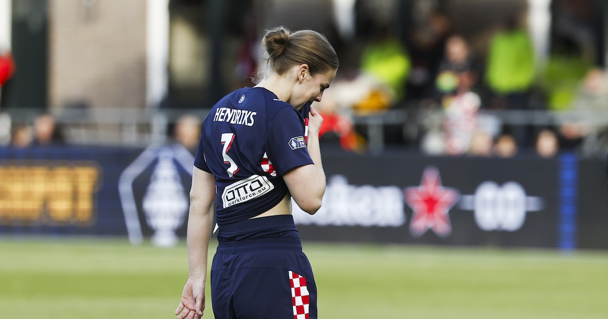 PSV Vrouwen geeft het in de bekerfinale weg en verliest na penalty’s van FC Twente