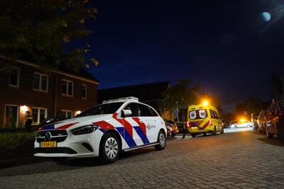 Vrouw overleden bij huiselijk geweld in Vlijmen, man (35) aangehouden: ‘Kindje is door buren opgevan