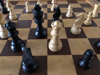 Schaken in open lucht in Asten