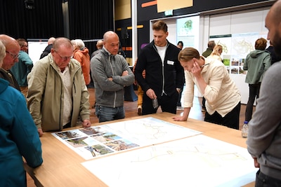 Buurt schrikt van bouwplannen De Vennen: ‘ Ik voel me belazerd en gemeente geeft geen antwoord’