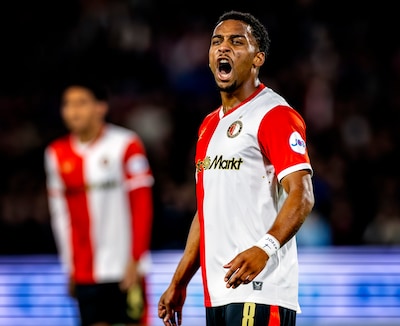 Quinten Timber ontbreekt bij Feyenoord, Justin Bijlow laat zich zien: ‘Ik denk dat hij een kans verdient’