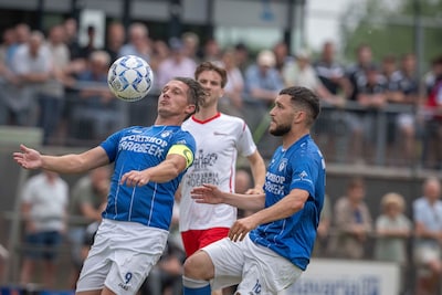 LIVE | Wereldgoal vanaf de middenlijn bij FC Cranendonck, ho